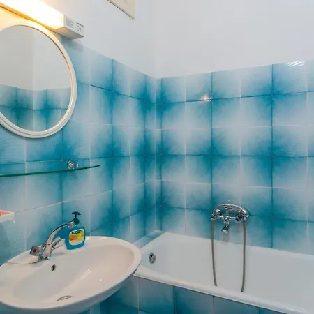 Two-bedroom With Sea View 03